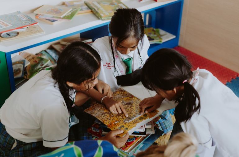 Best Primary School in Azamgarh: A Journey Through Excellence and Care
